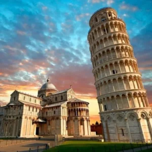 Tháp Nghiêng Pisa – Biểu tượng KIẾN TRÚC NGHIÊNG qua hàng trăm năm