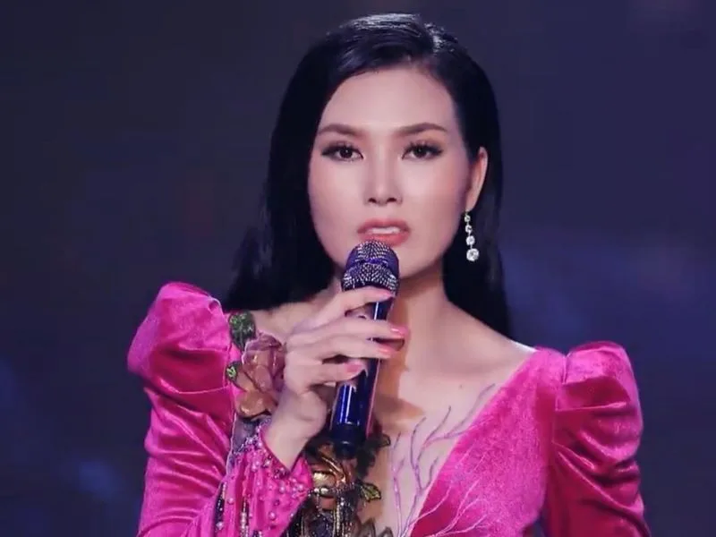 tieu su hoa hau kim thoa bolero tu solo cung bolero den ngoi vi hoa hau