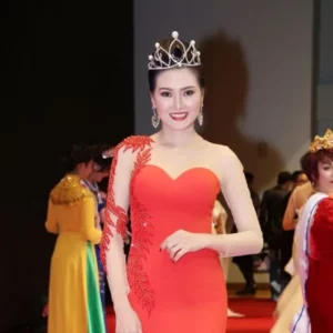 Tiểu sử Hoa hậu Kim Thoa Bolero: Từ Solo cùng Bolero đến ngôi vị hoa hậu