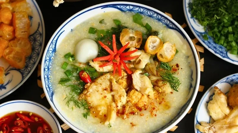 Cách nấu cháo cá chép thơm ngon, thịt mềm ngọt, không tanh