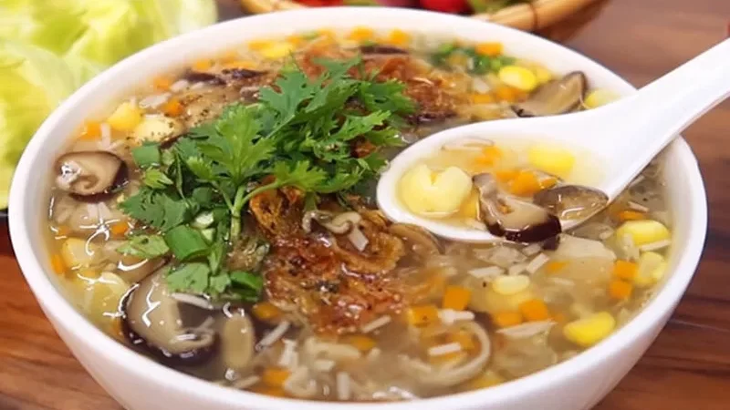 Cách nấu súp gà thơm ngon, sánh mịn, chuẩn vị tại nhà