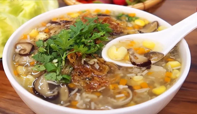 Cách nấu súp gà thơm ngon, sánh mịn, chuẩn vị tại nhà